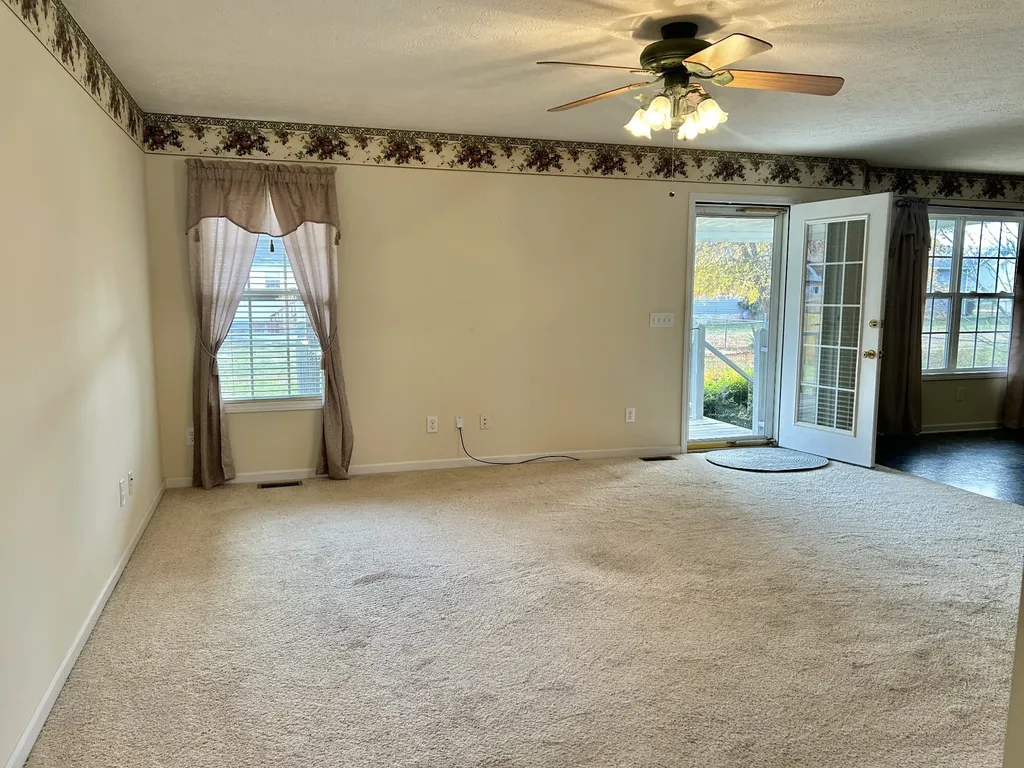 355 W Doak Road Manchester TN 37355