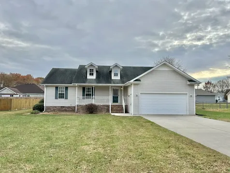 355 W Doak Road Manchester TN 37355