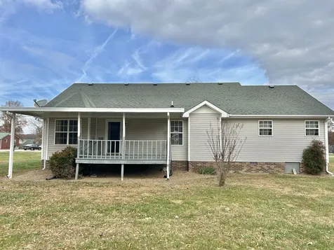 355 W Doak Road Manchester TN 37355