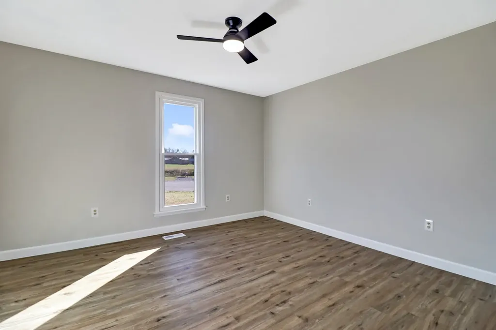 250 Skyline Drive Jamestown TN 38556