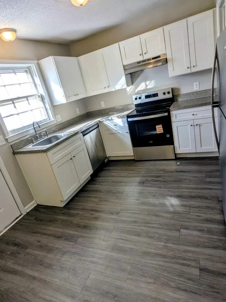 736 Holder Drive Nashville TN 37217