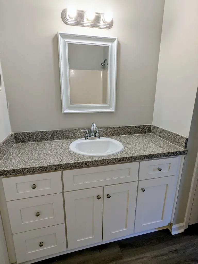 736 Holder Drive Nashville TN 37217