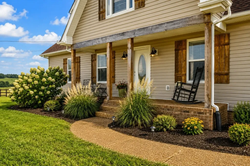 1883 Sawgrass Lane Chapel Hill TN 37034