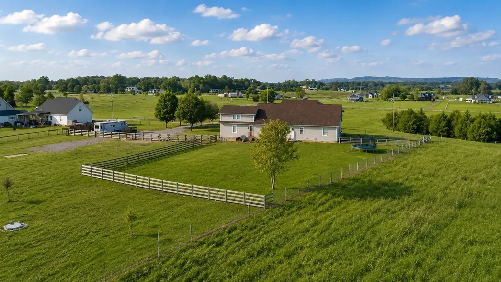 1883 Sawgrass Lane Chapel Hill TN 37034