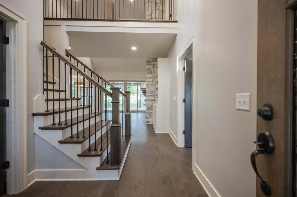 2 Delzotto Drive Murfreesboro TN 37128