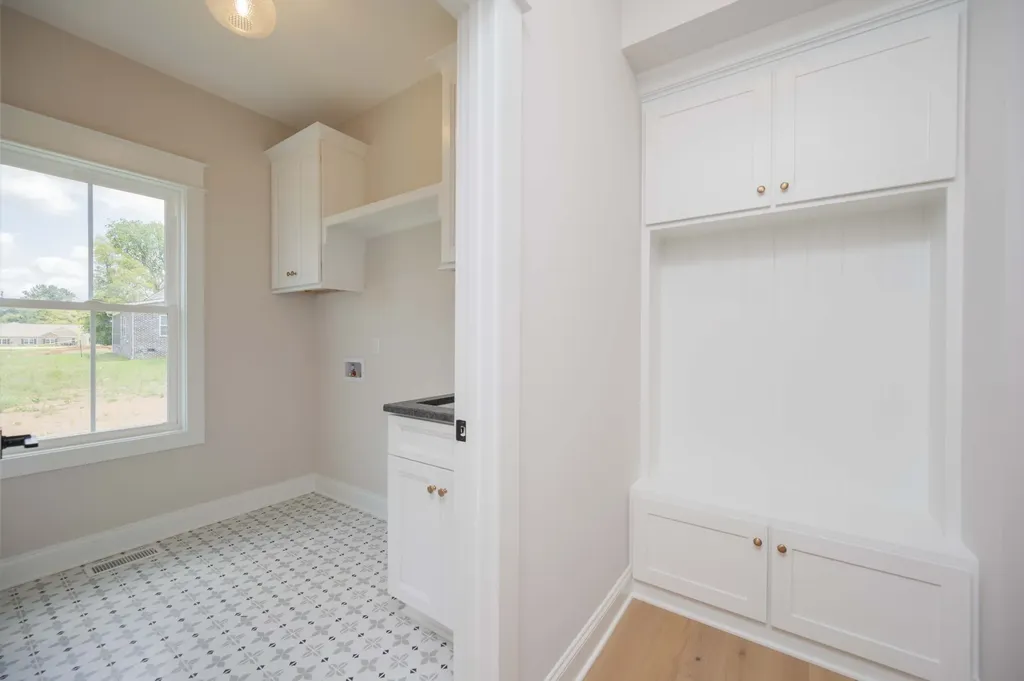 1 Delzotto Drive Murfreesboro TN 37128