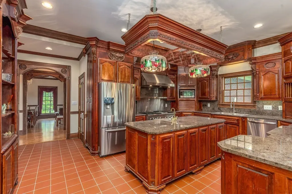2081 Mossy Oak Circle Clarksville TN 37043