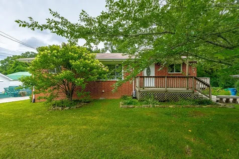 2804 Taft Highway Signal Mountain TN 37377