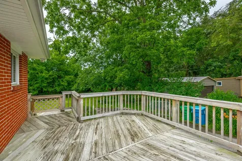 2804 Taft Highway Signal Mountain TN 37377