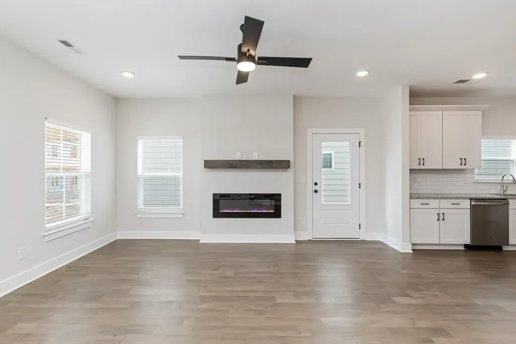 327 Jasmine Park Hermitage TN 37076