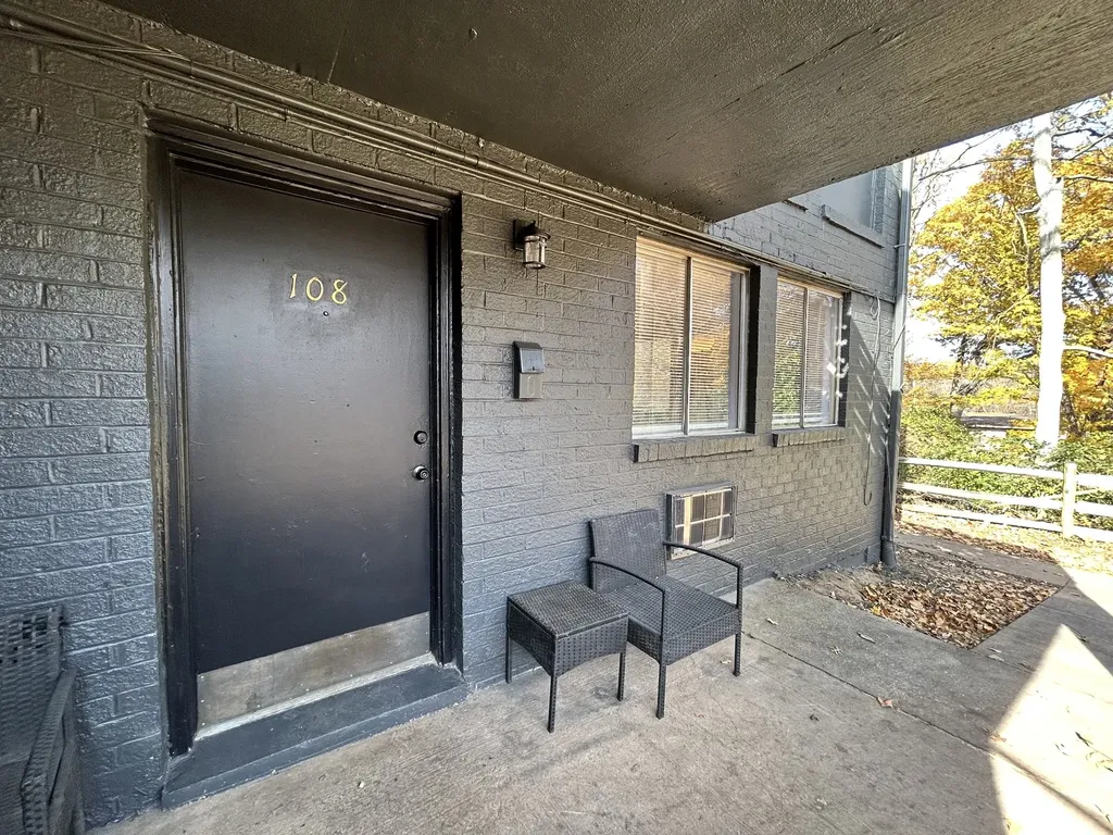 550 Harding Place Nashville TN 37211