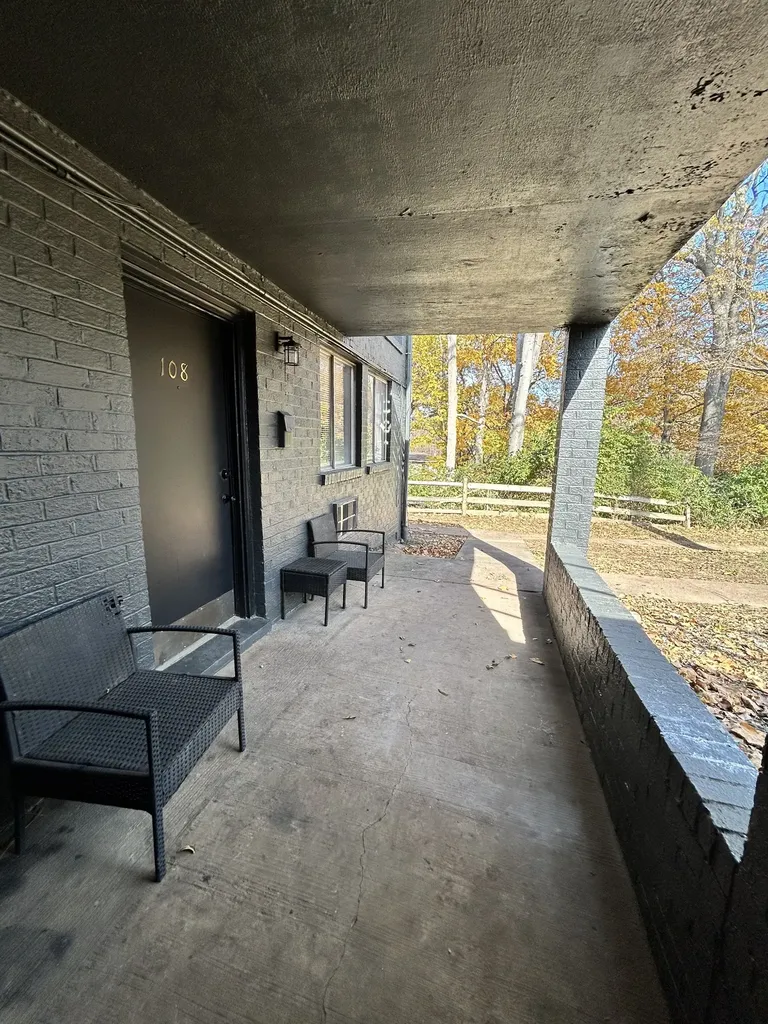 550 Harding Place Nashville TN 37211