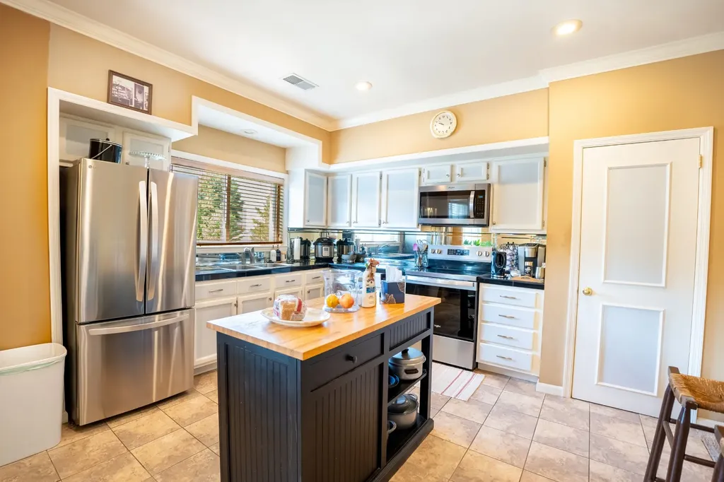 4487 Post Place Nashville TN 37205