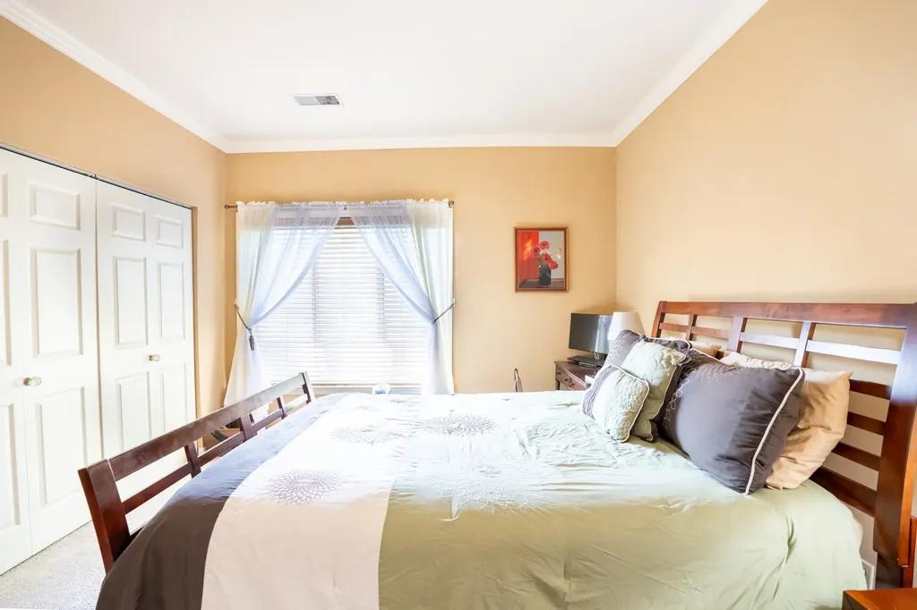 4487 Post Place Nashville TN 37205
