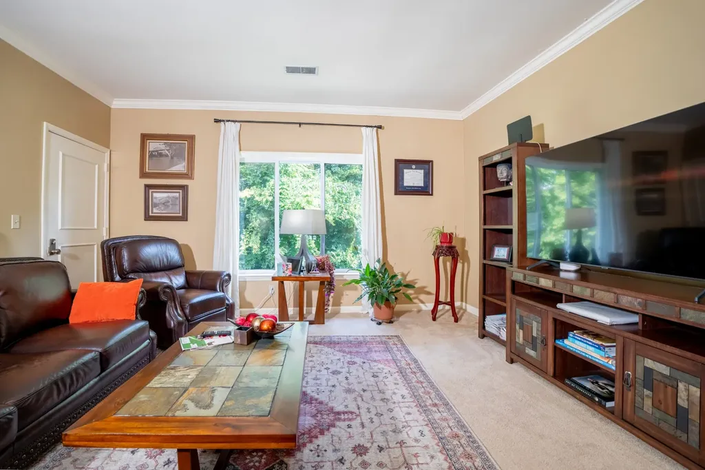 4487 Post Place Nashville TN 37205