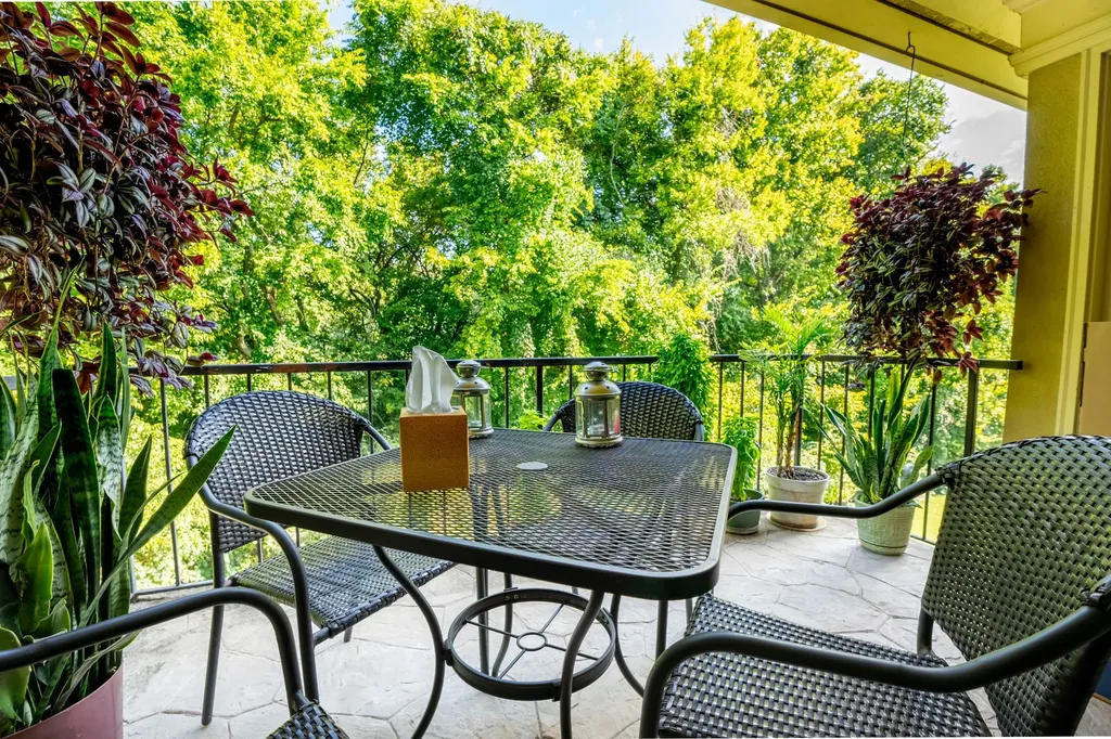 4487 Post Place Nashville TN 37205