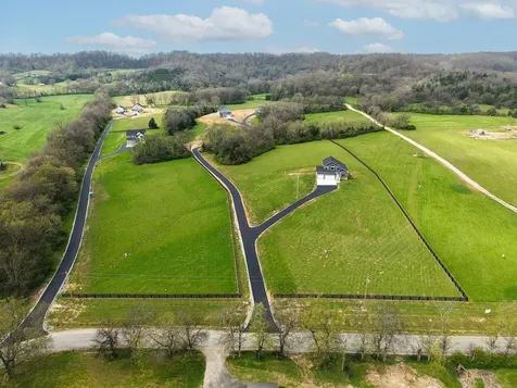3327 Booker Ridge Road Mount Pleasant TN 38474