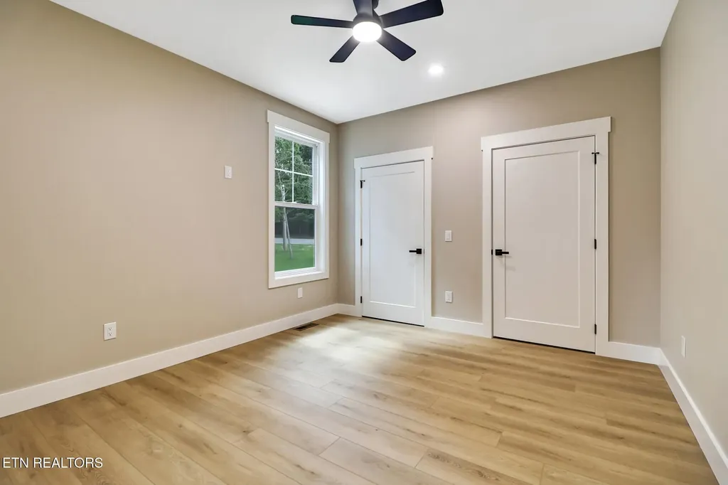124 Markham Lane Crossville TN 38558