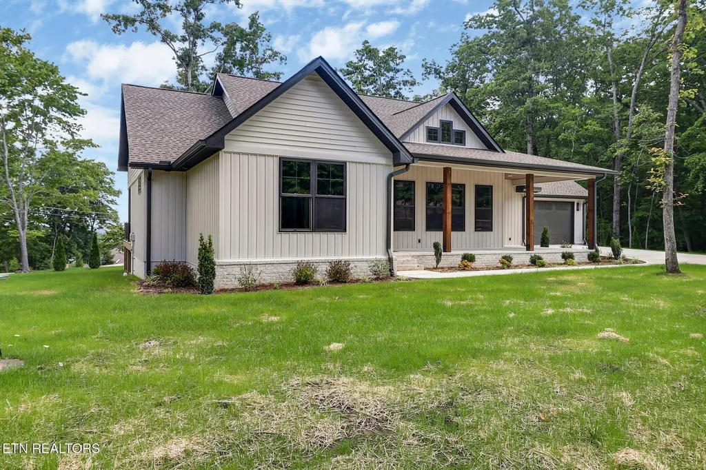 124 Markham Lane Crossville TN 38558