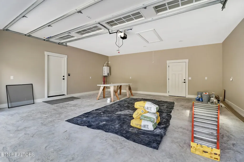 124 Markham Lane Crossville TN 38558