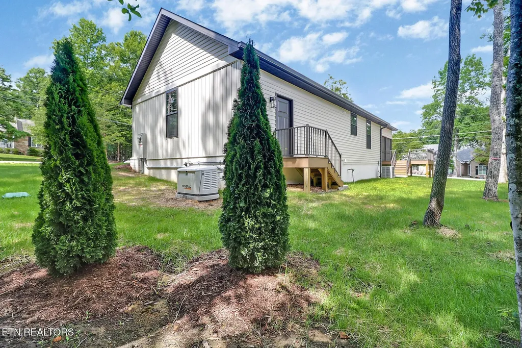 124 Markham Lane Crossville TN 38558