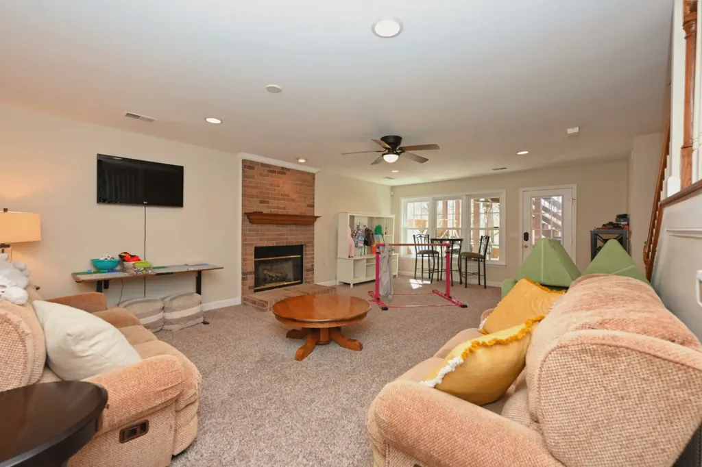 105 Windstar Bay Boulevard Hendersonville TN 37075