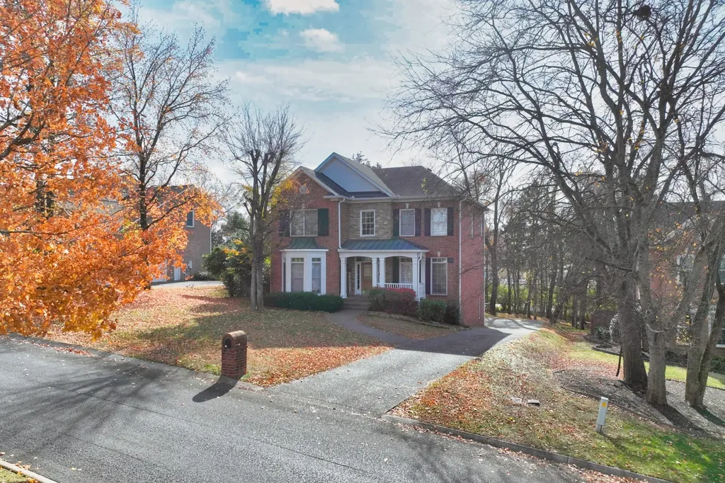 105 Windstar Bay Boulevard Hendersonville TN 37075