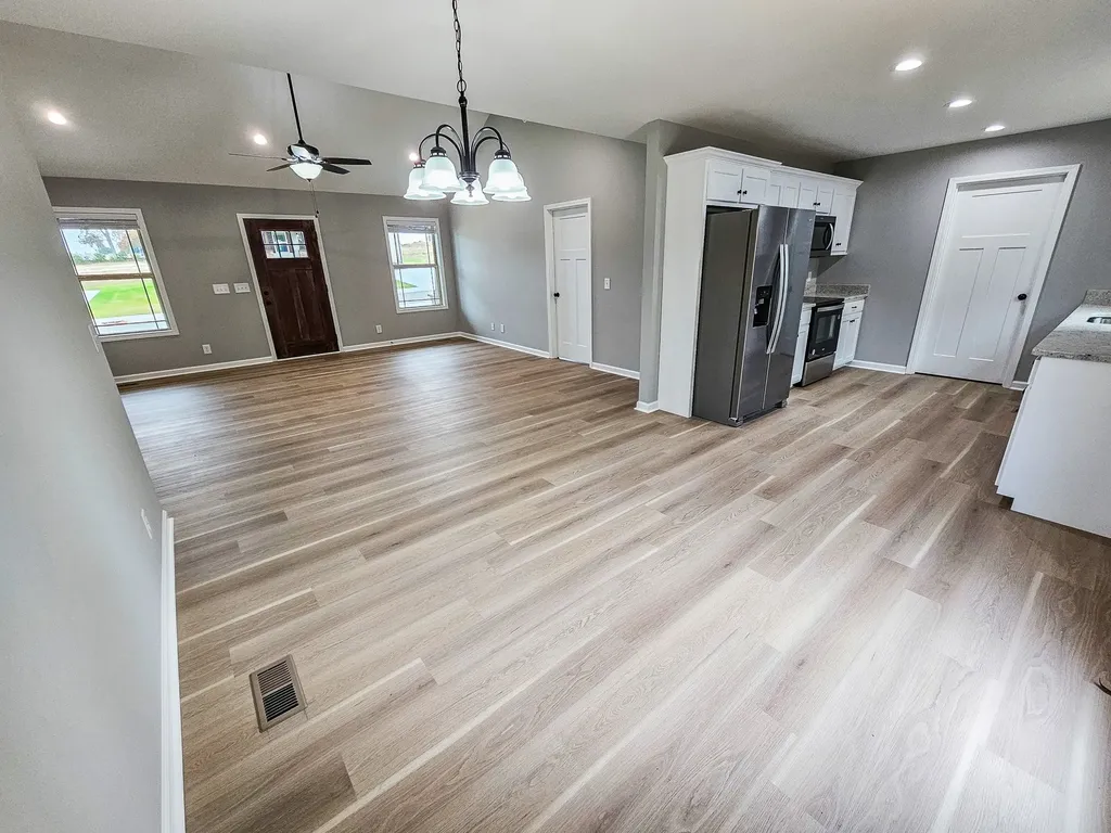 112 Demombreum Circle Shelbyville TN 37160