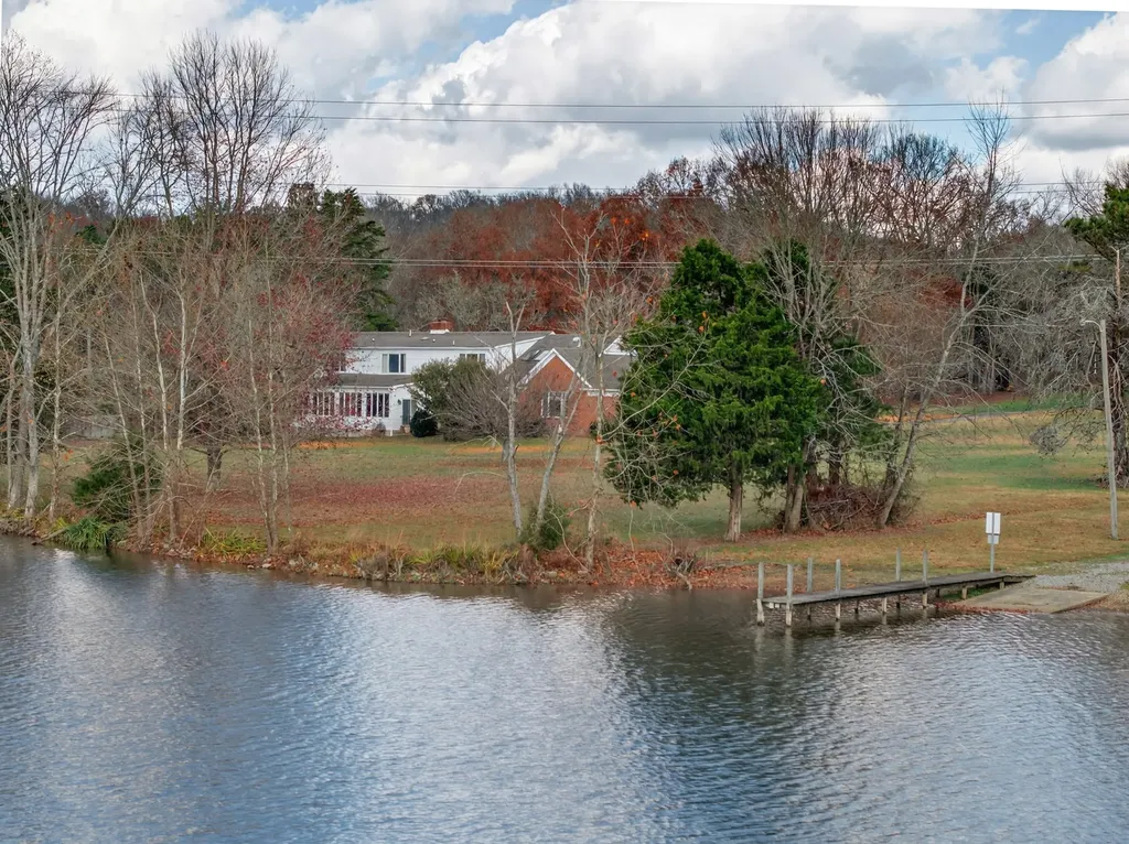 51 Timberlake Drive Fayetteville TN 37334