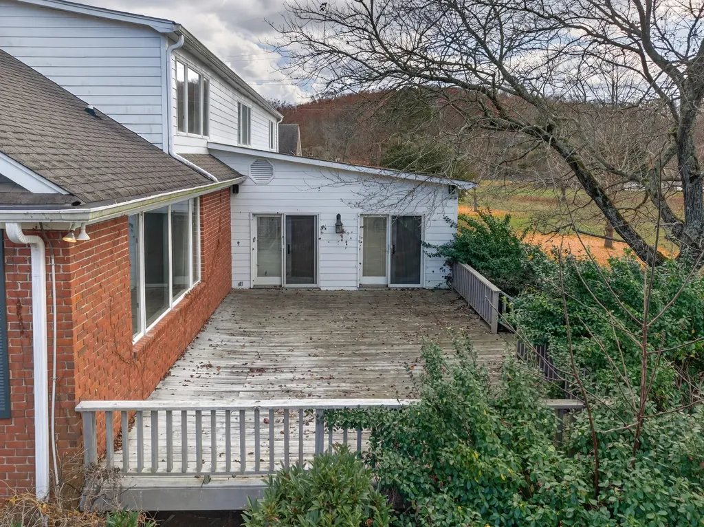 51 Timberlake Drive Fayetteville TN 37334