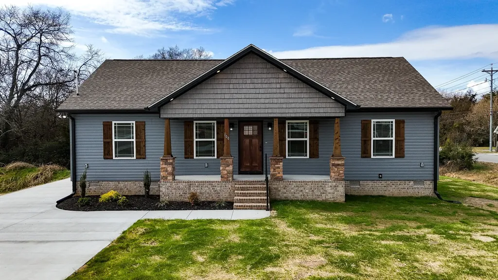 100 Demombreum Circle Shelbyville TN 37160