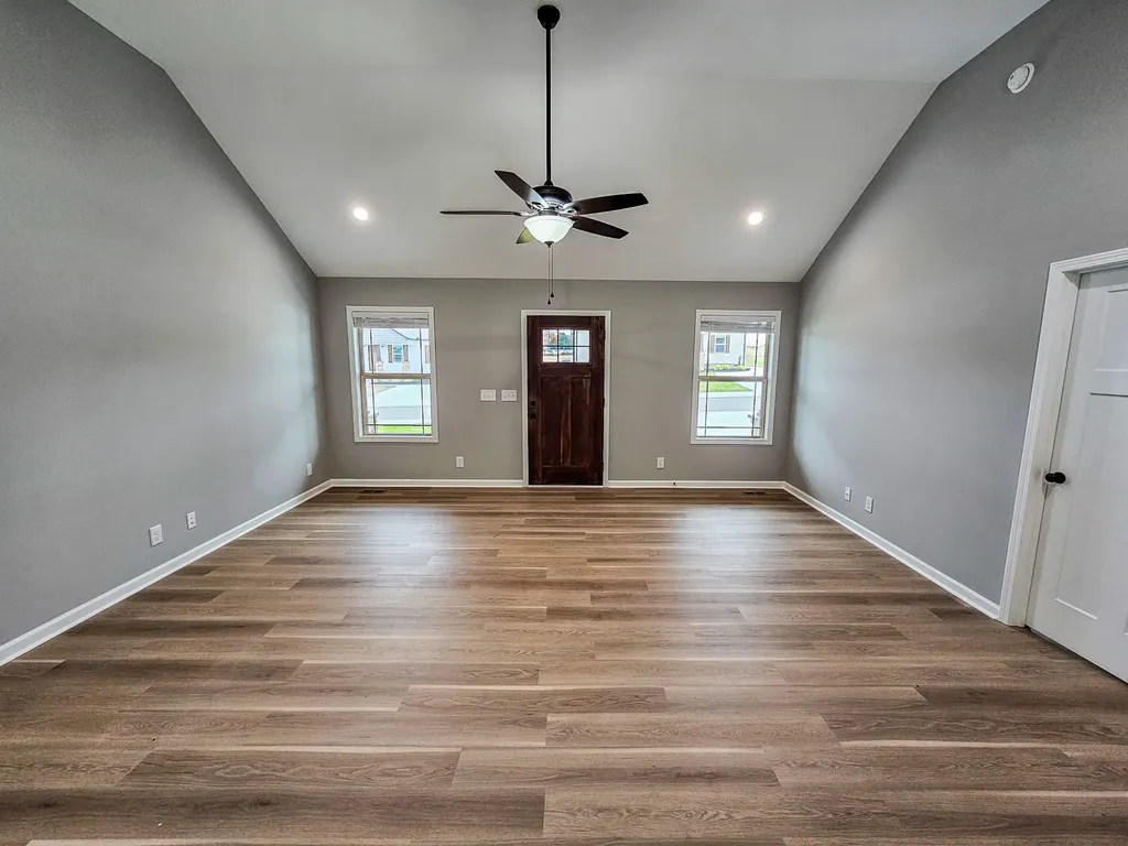 100 Demombreum Circle Shelbyville TN 37160