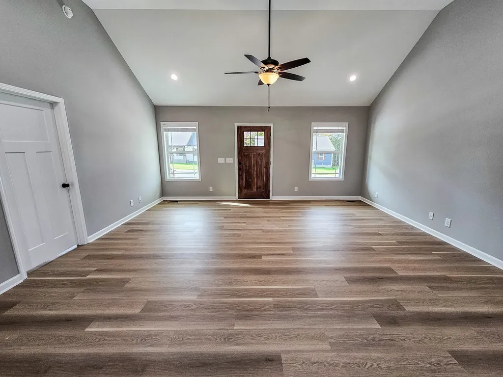 111 Demonbreum Circle Shelbyville TN 37160