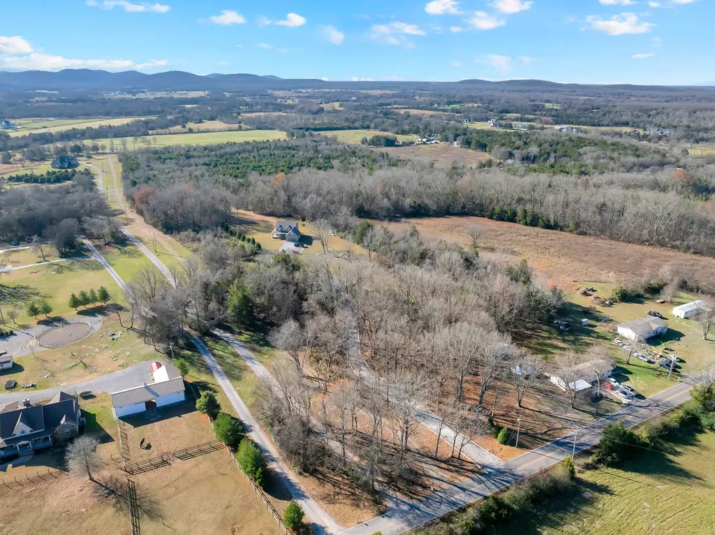 7787 Lowe Christiana Road Christiana TN 37037