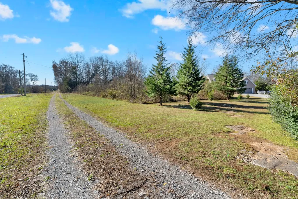 7787 Lowe Christiana Road Christiana TN 37037