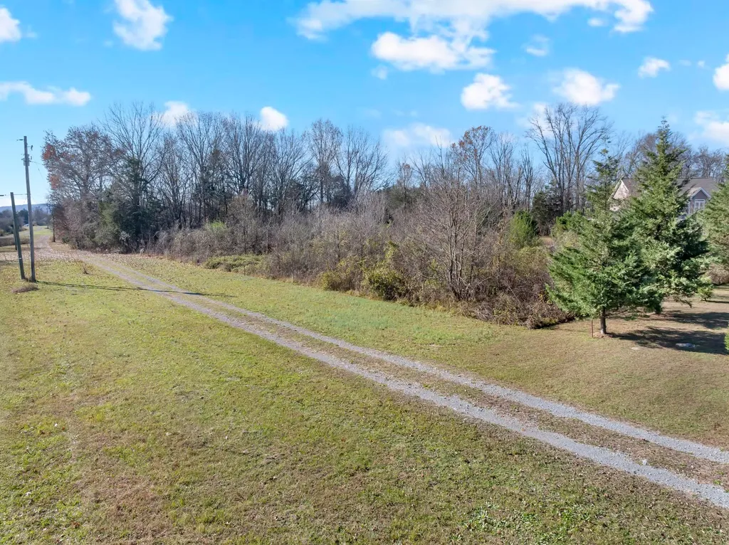 7787 Lowe Christiana Road Christiana TN 37037