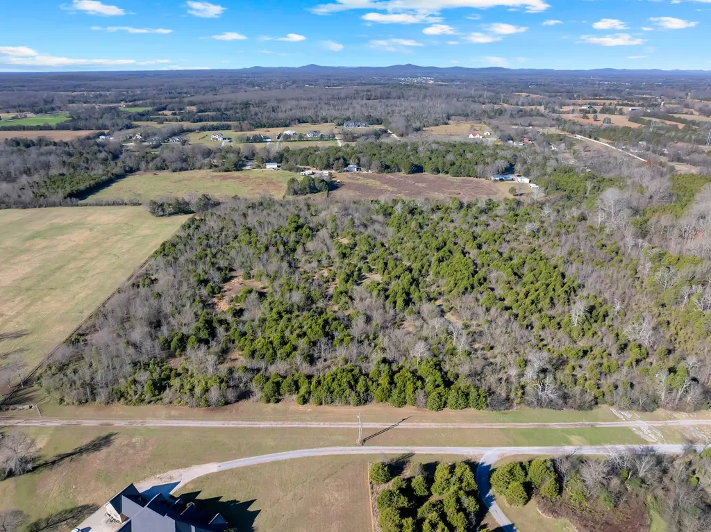 7787 Lowe Christiana Road Christiana TN 37037