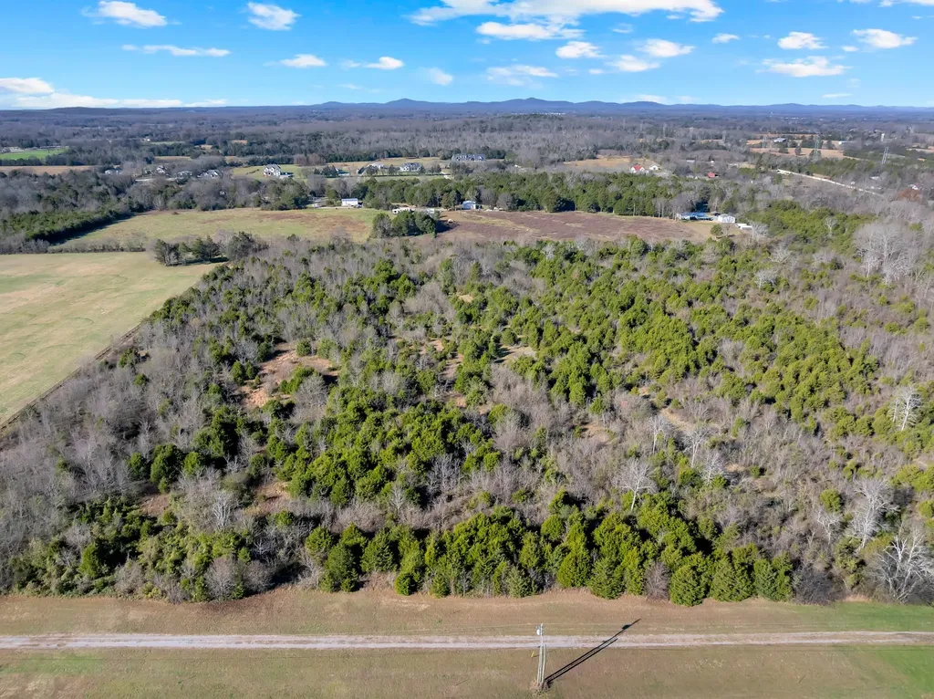 7787 Lowe Christiana Road Christiana TN 37037