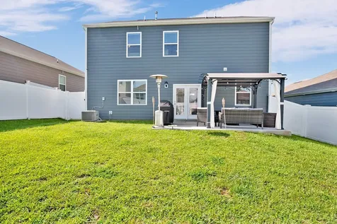 708 Pintail Point Lebanon TN 37090