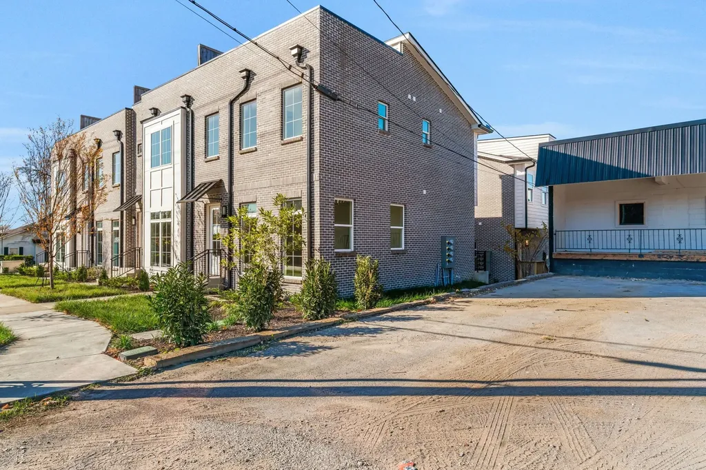 310 Cedar Street Lebanon TN 37087