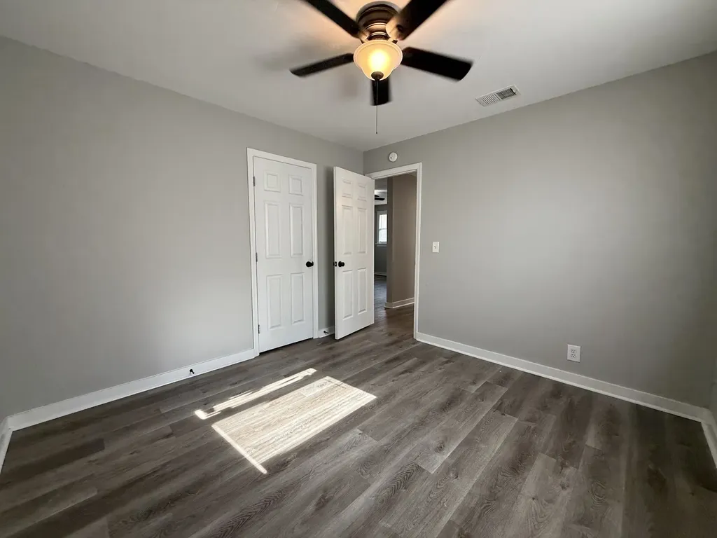 1615A 22nd Ave North, N Nashville TN 37208
