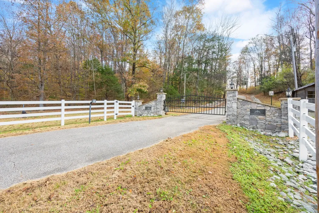 0 Fawn Ridge Road Parsons TN 38363