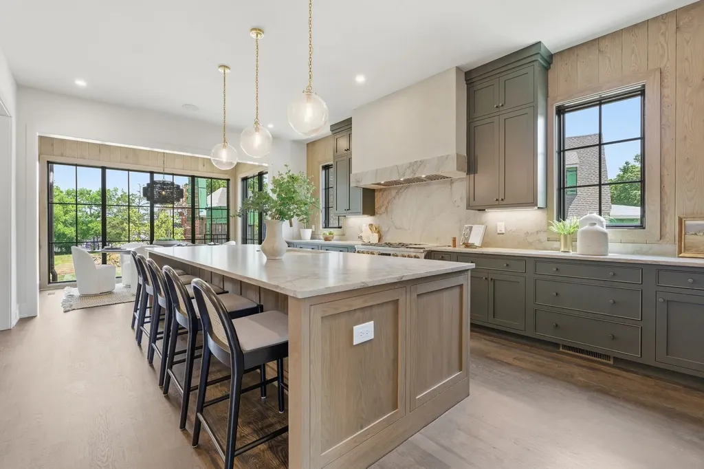 4518 Belmont Park Terrace Nashville TN 37215