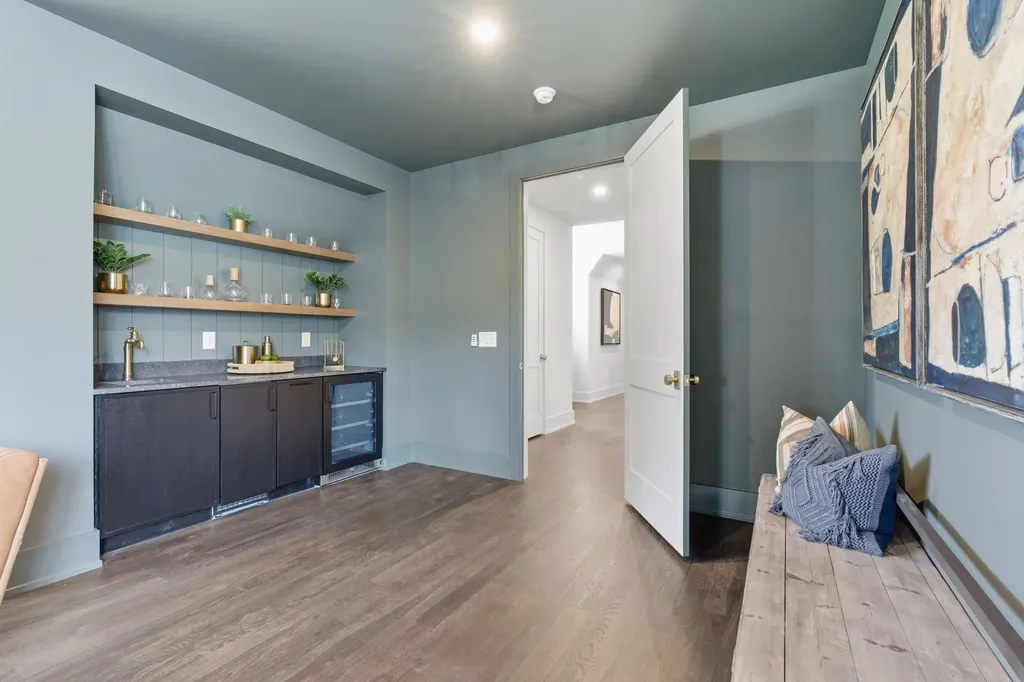 4518 Belmont Park Terrace Nashville TN 37215