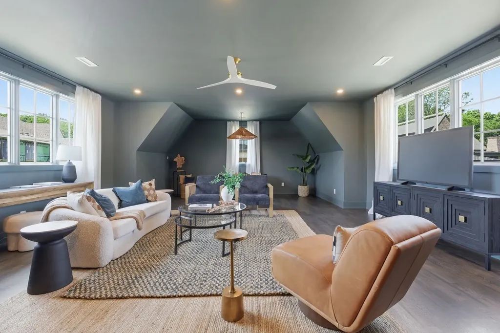 4518 Belmont Park Terrace Nashville TN 37215