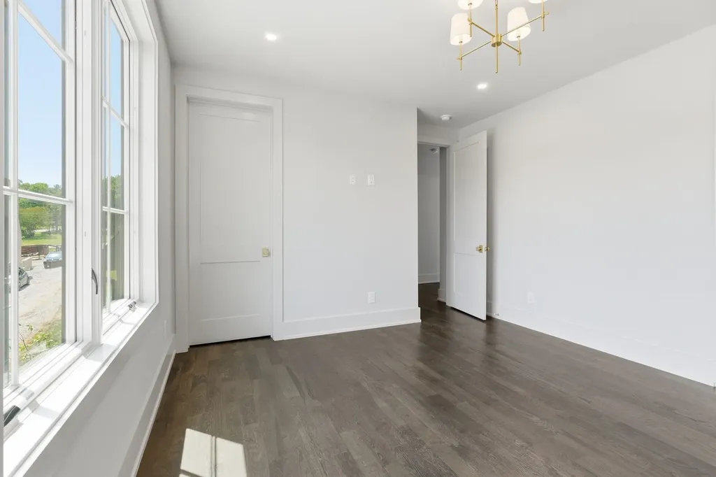 4518 Belmont Park Terrace Nashville TN 37215