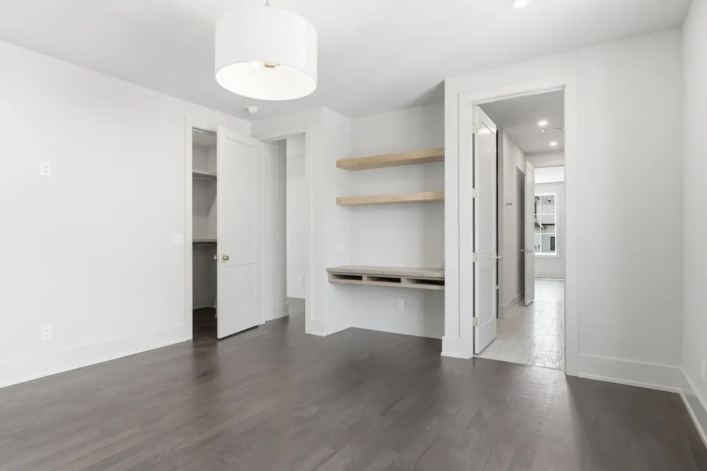 4518 Belmont Park Terrace Nashville TN 37215