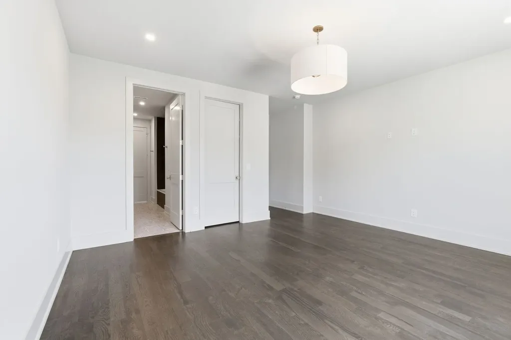 4518 Belmont Park Terrace Nashville TN 37215