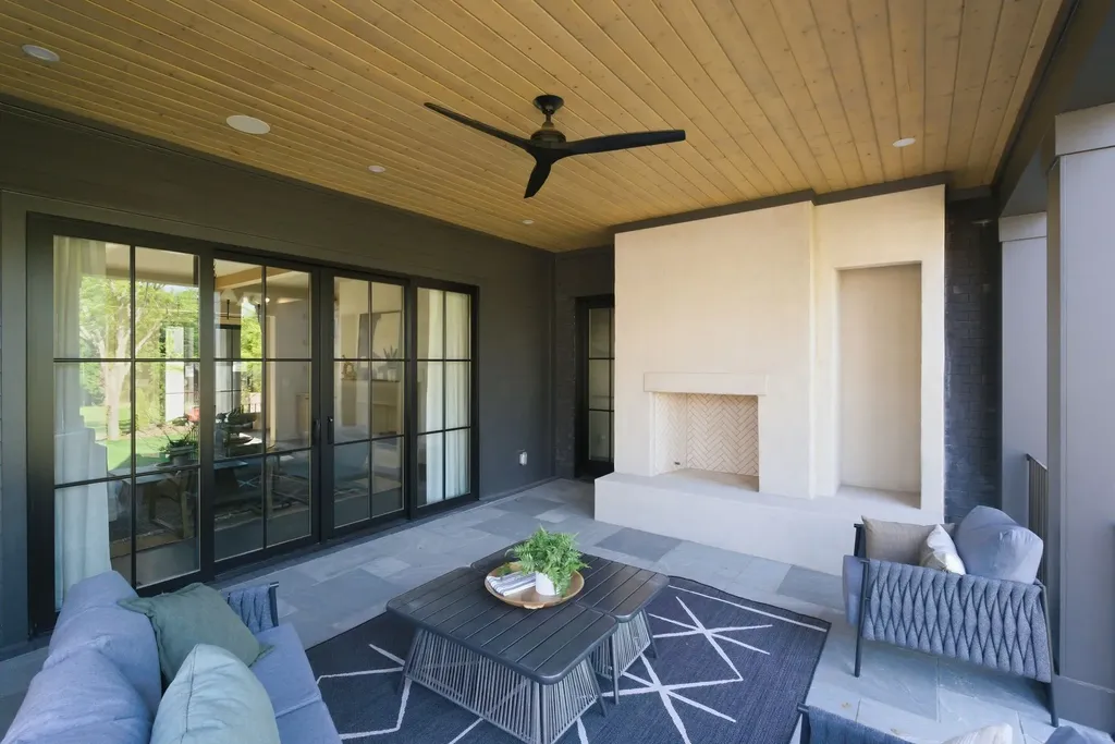 4518 Belmont Park Terrace Nashville TN 37215