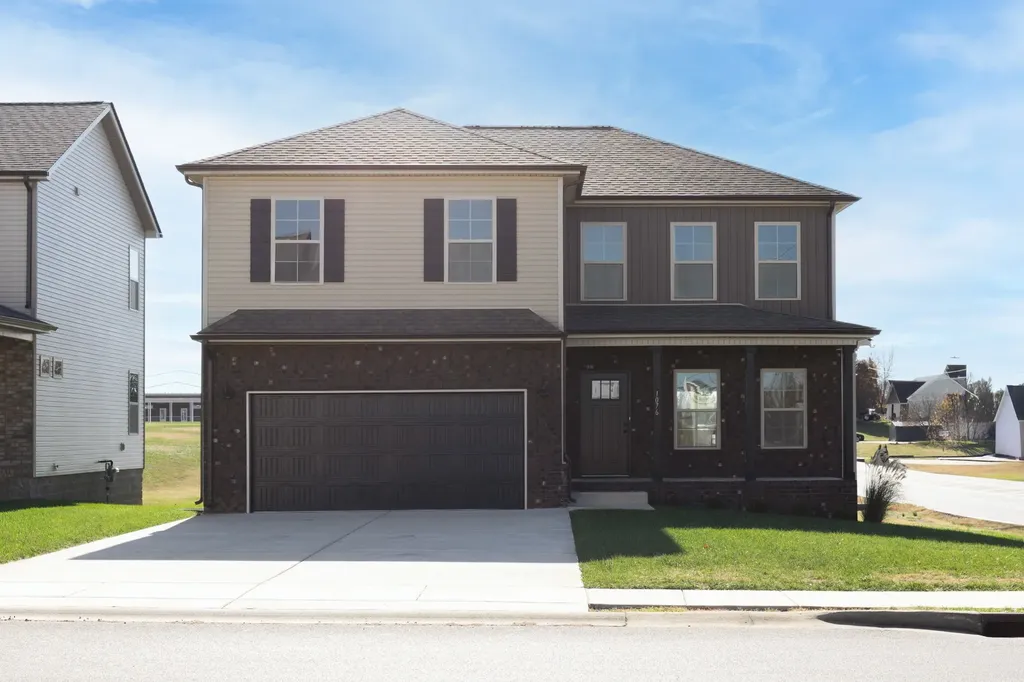 1076 Cherry Blossom Lane Clarksville TN 37040